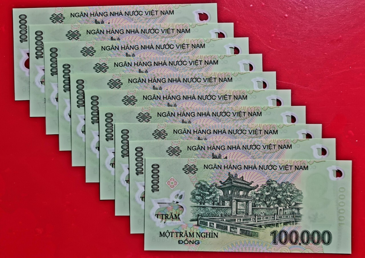 ONE MILLION VIETNAMESE DONG | 10 x 100000 VND | VIETNAM MONEY & CURRENCY MONEY