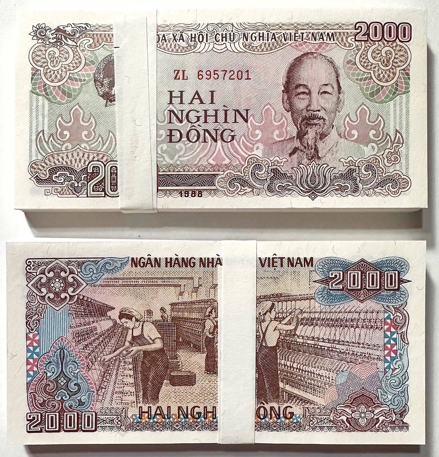 2,000 Vietnam Dong VND Uncirculated UNC 1989 Cotton PaperBanknote Currency 1pc