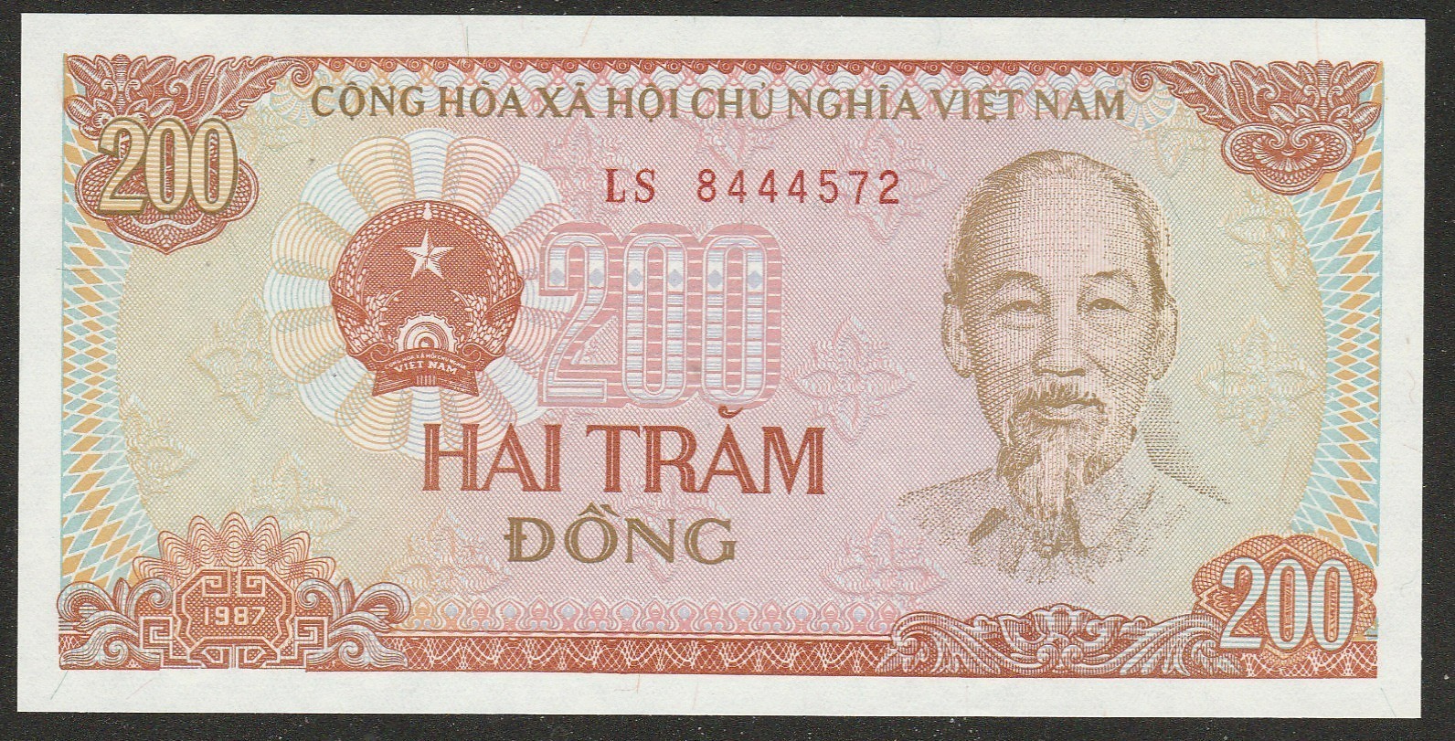 1987 VIETNAM 200 DONG NOTE UNC