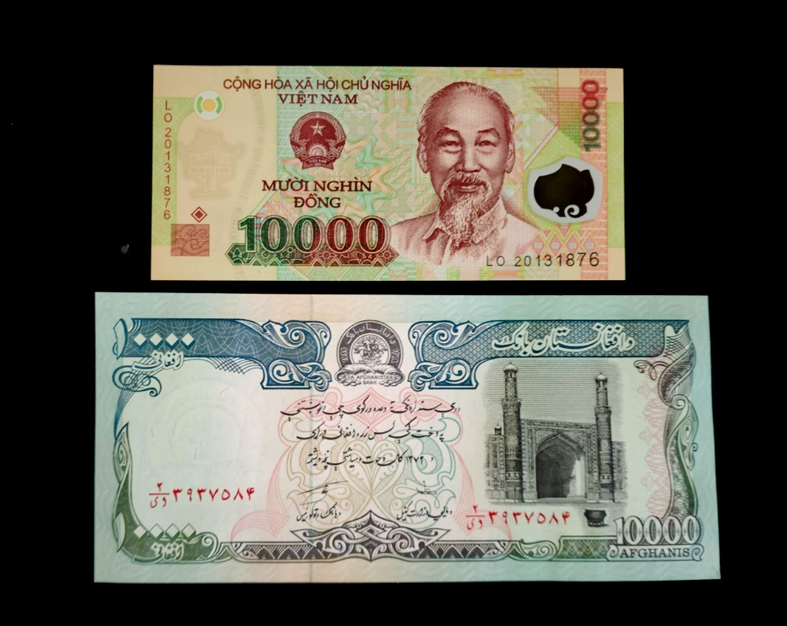 10 Banknotes 5 x Vietnam 10000 Dong & Afghanistan 10000 Afghanis- Uncirculated