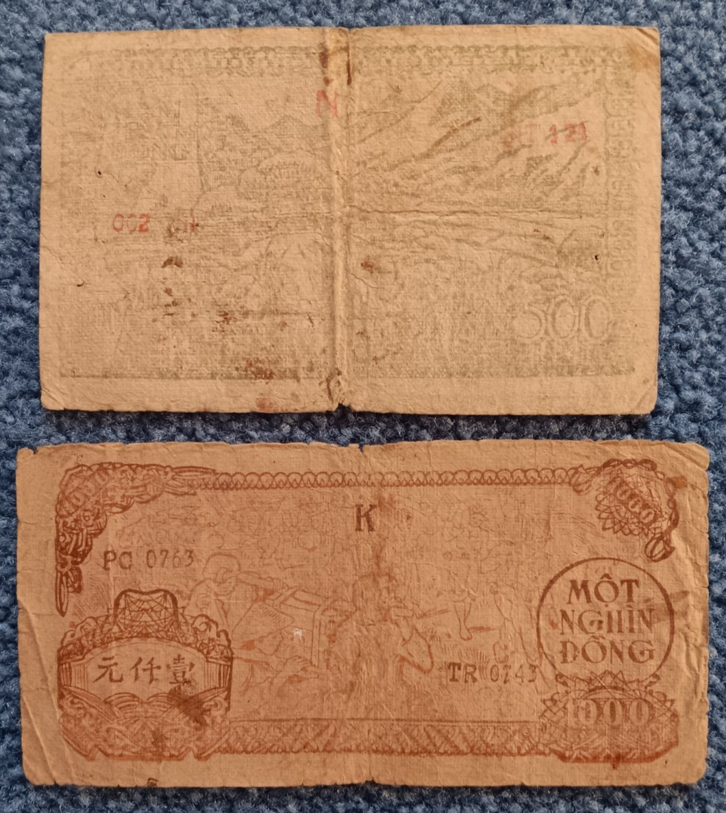 LOT OF TWO VIETNAM NOTES 500+1000 DONG 1950/1951