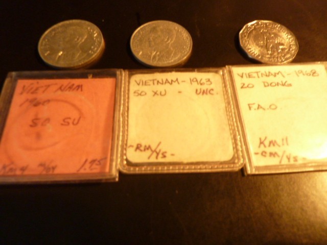 Lot of (3) South Vietnam Dong coins ( 1960 and 1963 50 Dong and 1968 20 Dong)