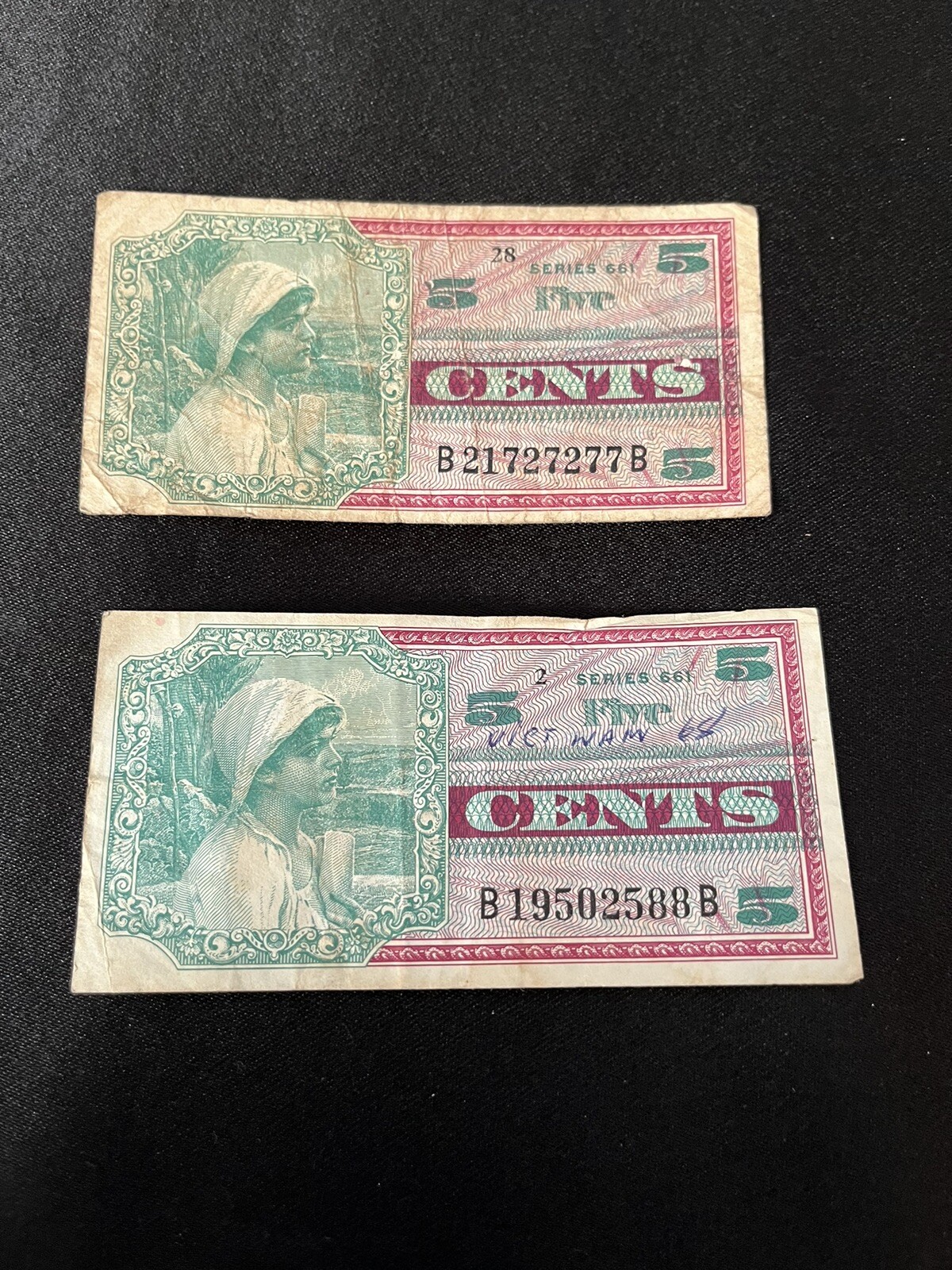 South Vietnam And Laos Bills From Roughly 1968. 1 – 20 Dong And 3 Others.