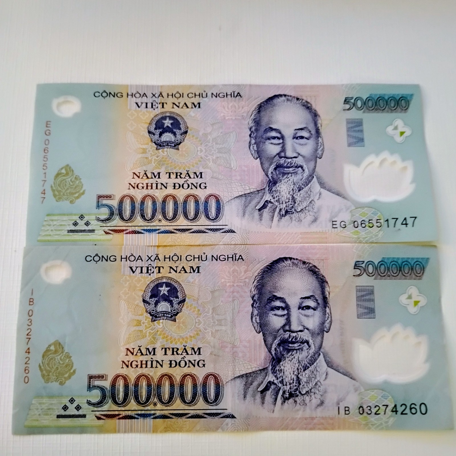 1,000,000 VIETNAM DONG (2x 500,000) BANK NOTE MILLION VIETNAMESE UNCIRCULATED