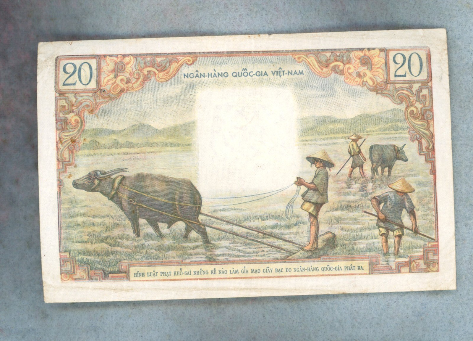 VIETNAM ~ 1956 ~ 20 DONG NOTE ~ XF (ed)