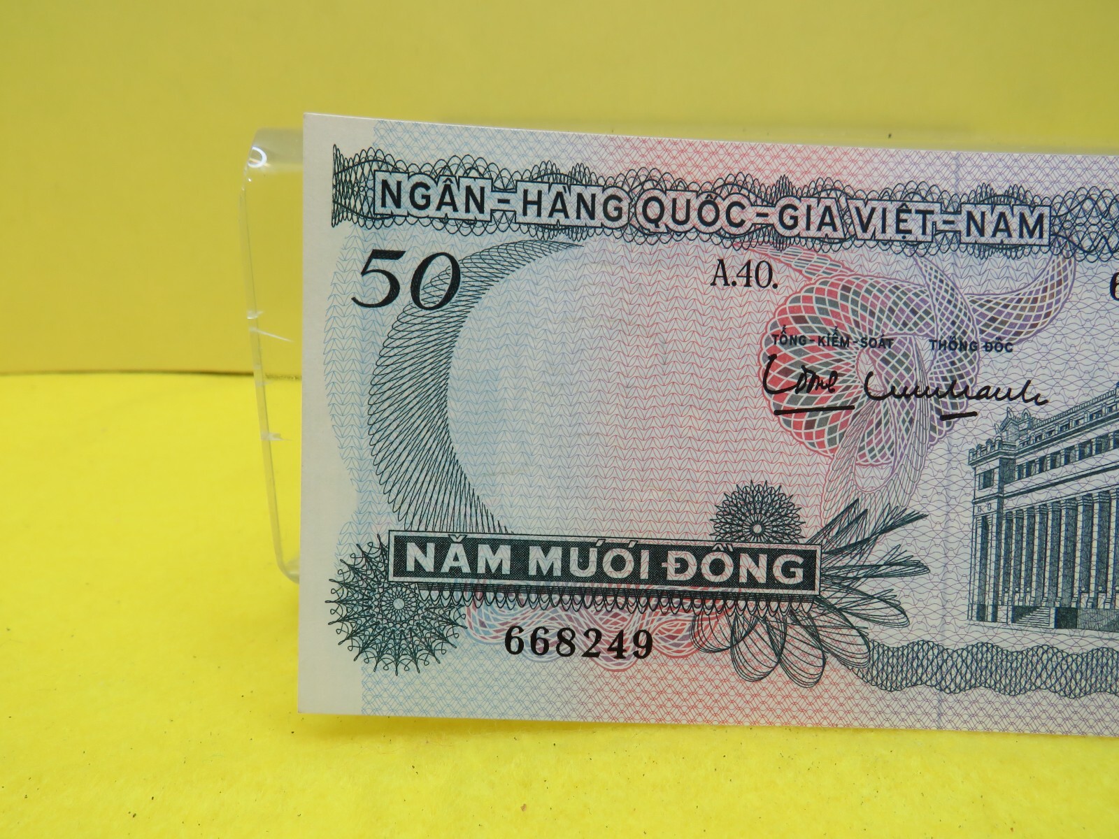 VTG 1969 S. Vietnam 50 Dong Lot of 3 Uncirculated Sequential Banknotes Serials 6