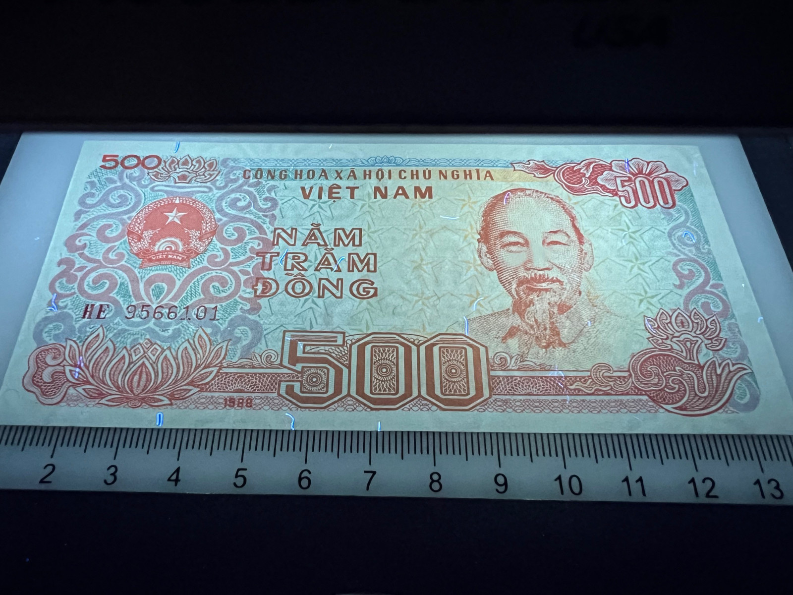 Vietnam 500 Dong Banknote World Paper Money Uncirculated Currency Vietnamese