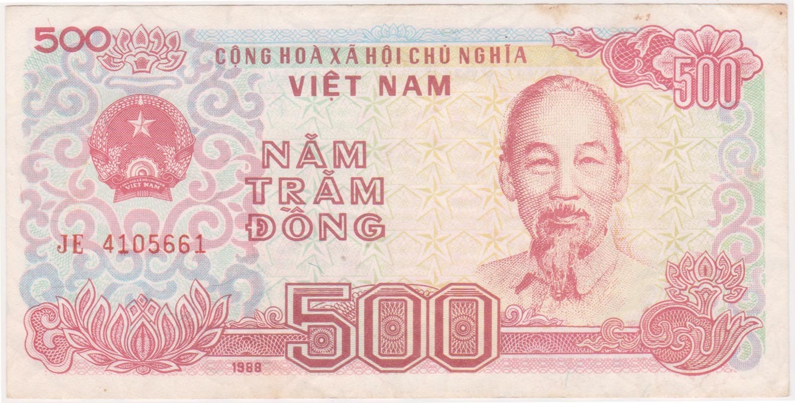 (N89-77) 1989 Vietnam 500 Dong bank note (CA)