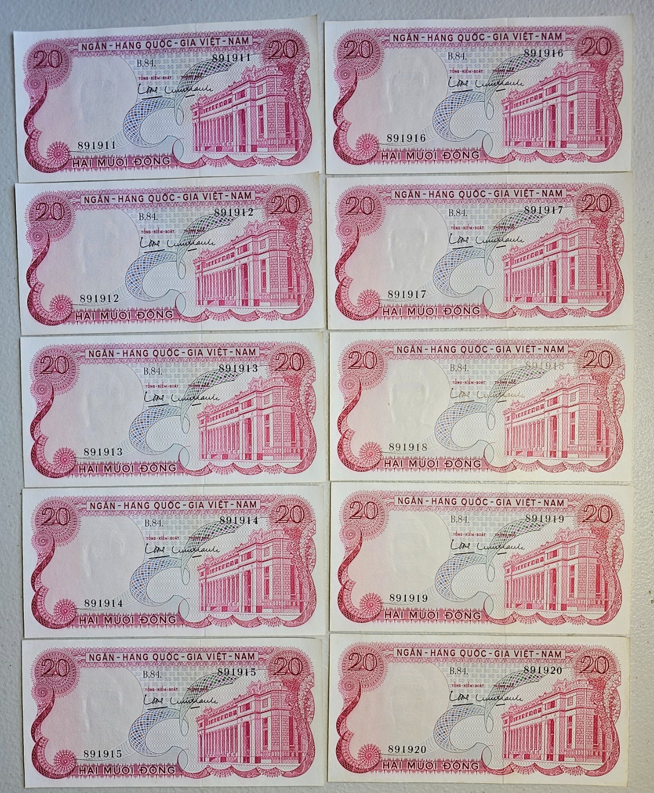 South Vietnam 20 Dong 1969, Lot of 10, AU-Unc