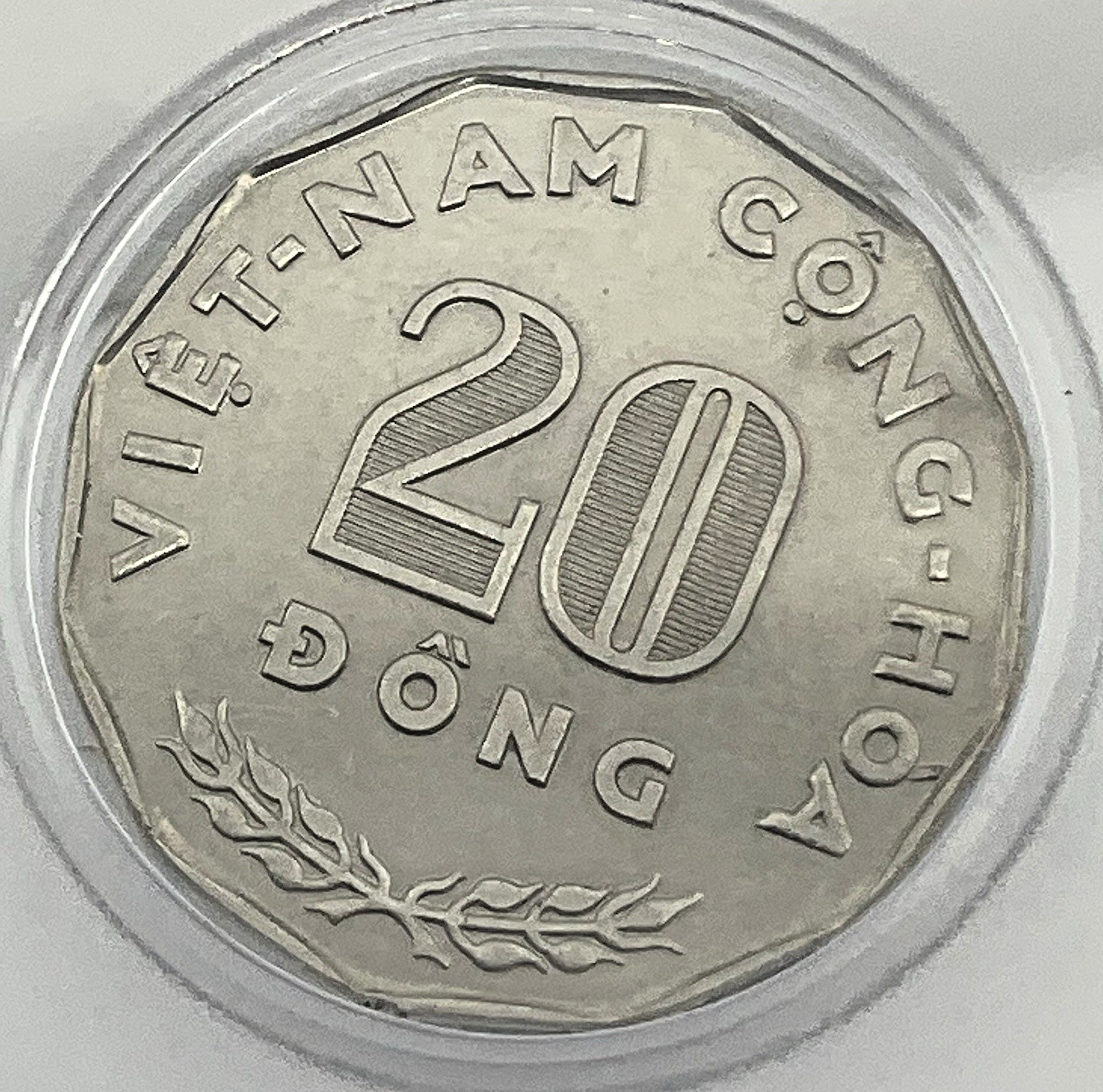 1968 Vietnam 20 Dong Uncirculated