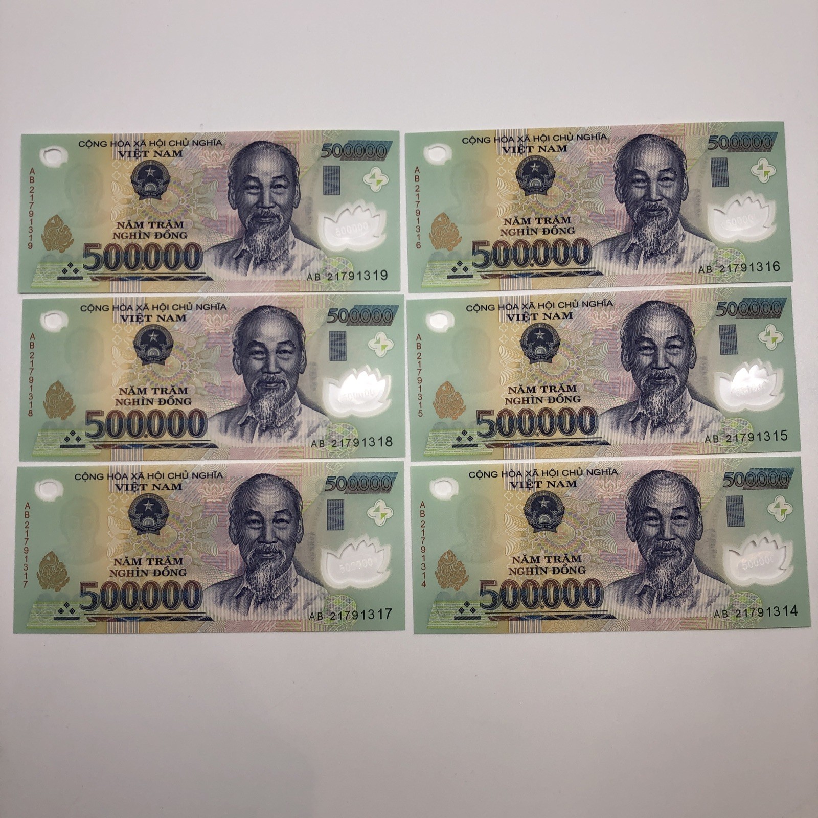 3,000,000 Vietnamese Dong 6 x 500K Authentic VND Polymer Notes Uncirculated