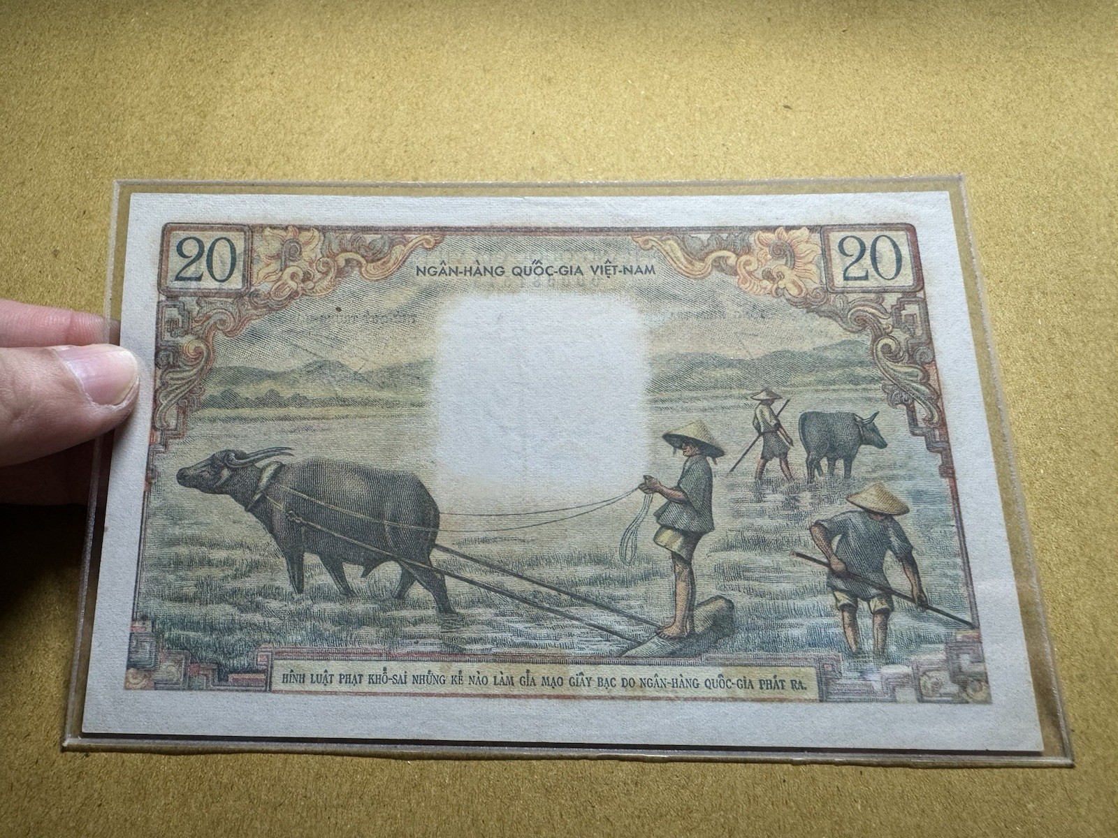 South Viet Nam Banknotes 20 Dong 1956 P-4a UNC_LDP Shop.