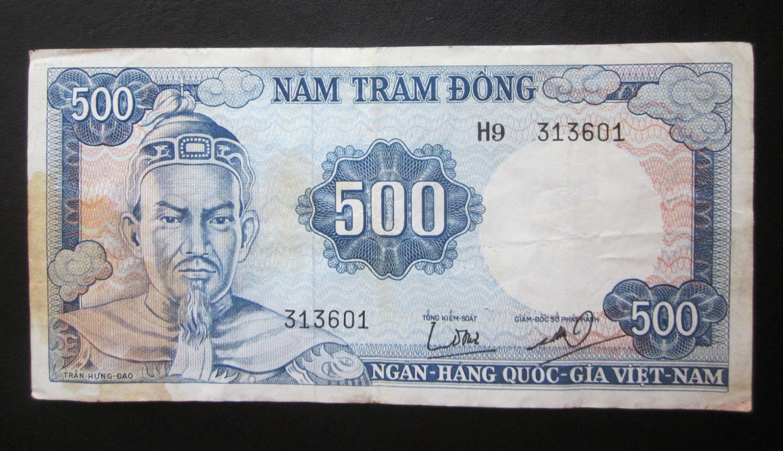 SOUTH VIETNAM 500 DONG 1966 BANKNOTE*H9* Old Viet Nam P-23 Very Fine note