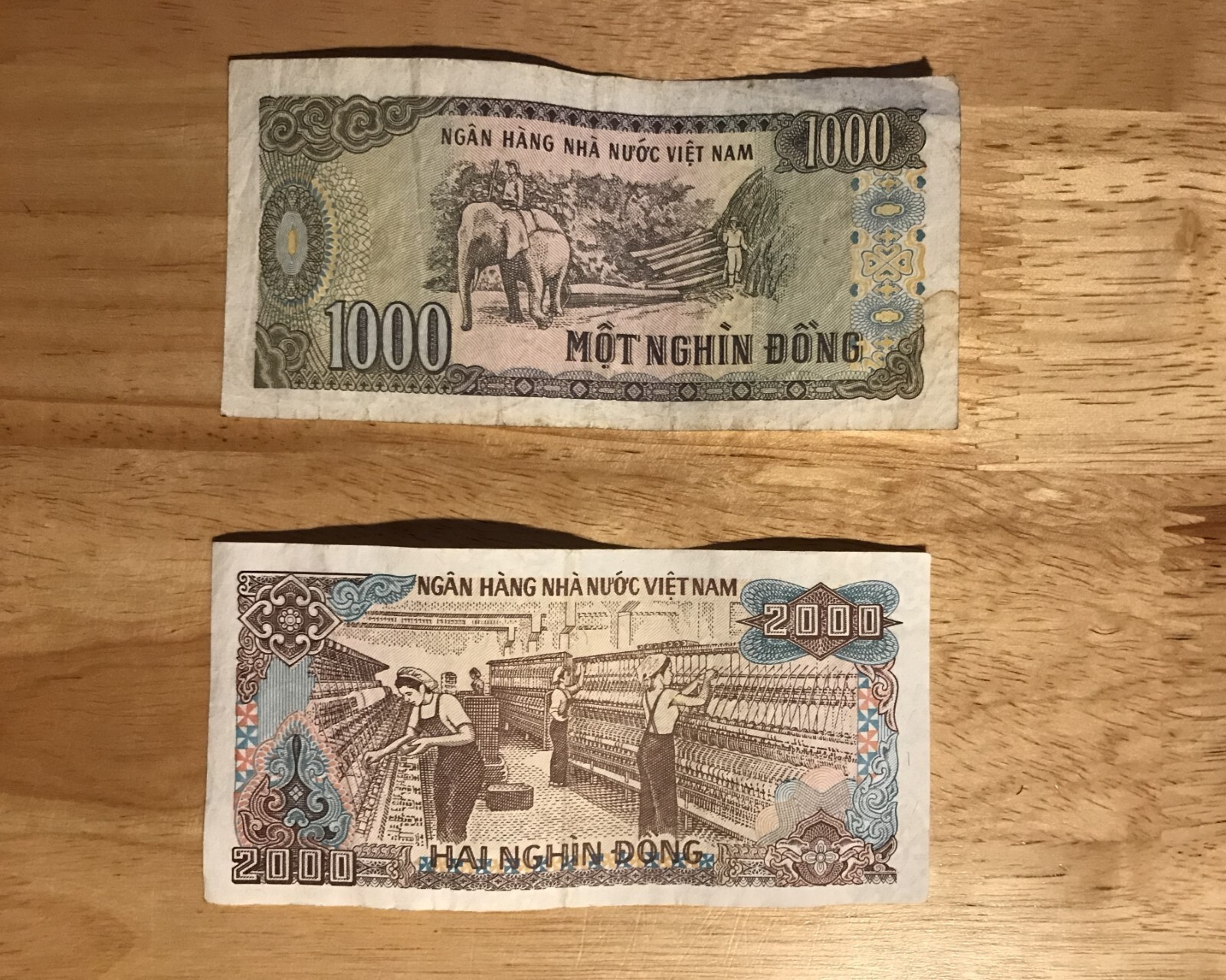 1988 1000 and 2000 Đồng notes – Viet Nam Currency – Circulated – Free Shipping