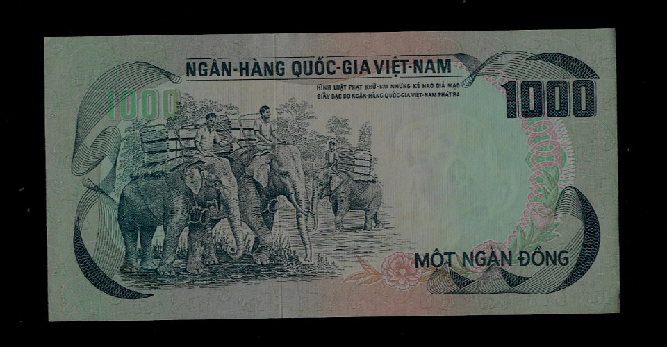 SOUTH VIET NAM( 1 ) BANK NOTE 1000 DONG ND( 1972) P 34 ABOUT UNCIRCULATED