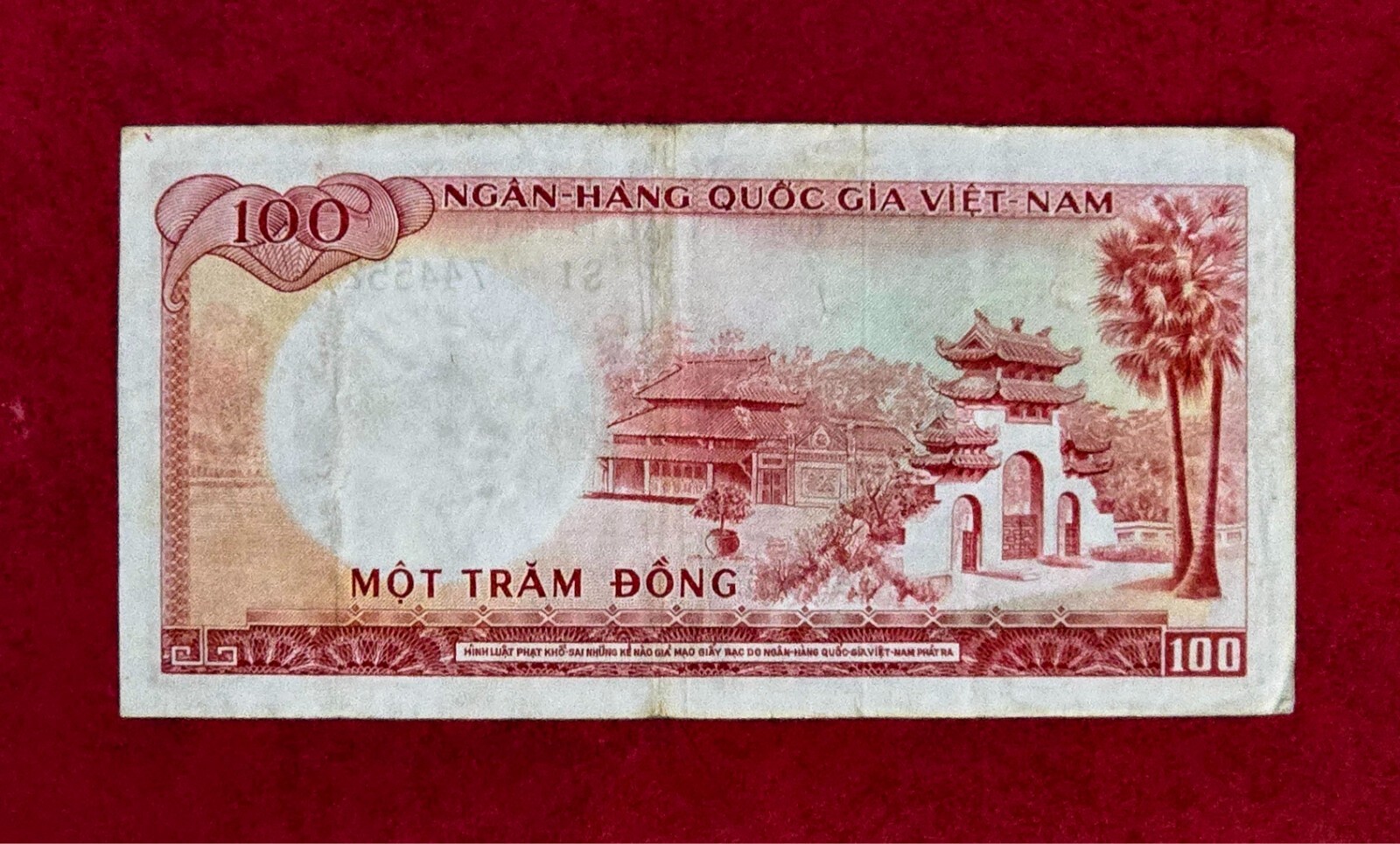 SOUTH VIETNAM 1966 100 DONG BANKNOTE (SCARCE AND RARE), P#19, PREFIX S1~744552