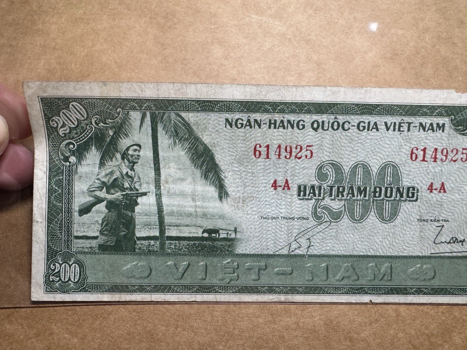 South Viet Nam Banknotes 200 Dong P-14a 1955 Rare_LDP Shop.