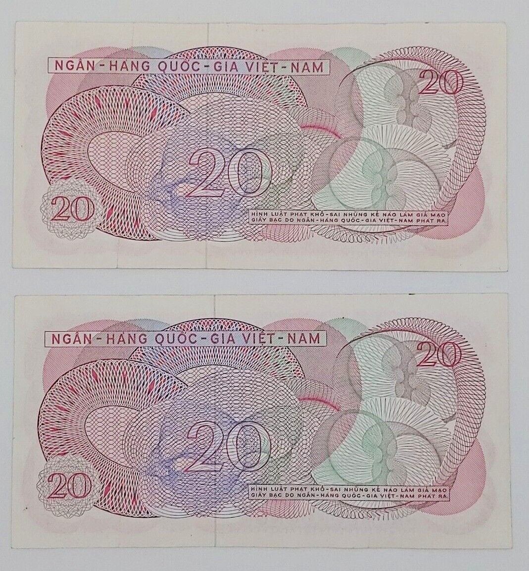 crisp clean aU pair of consecutive # SOUTH VIETNAM P-24 1969 20 DONG banknotes J