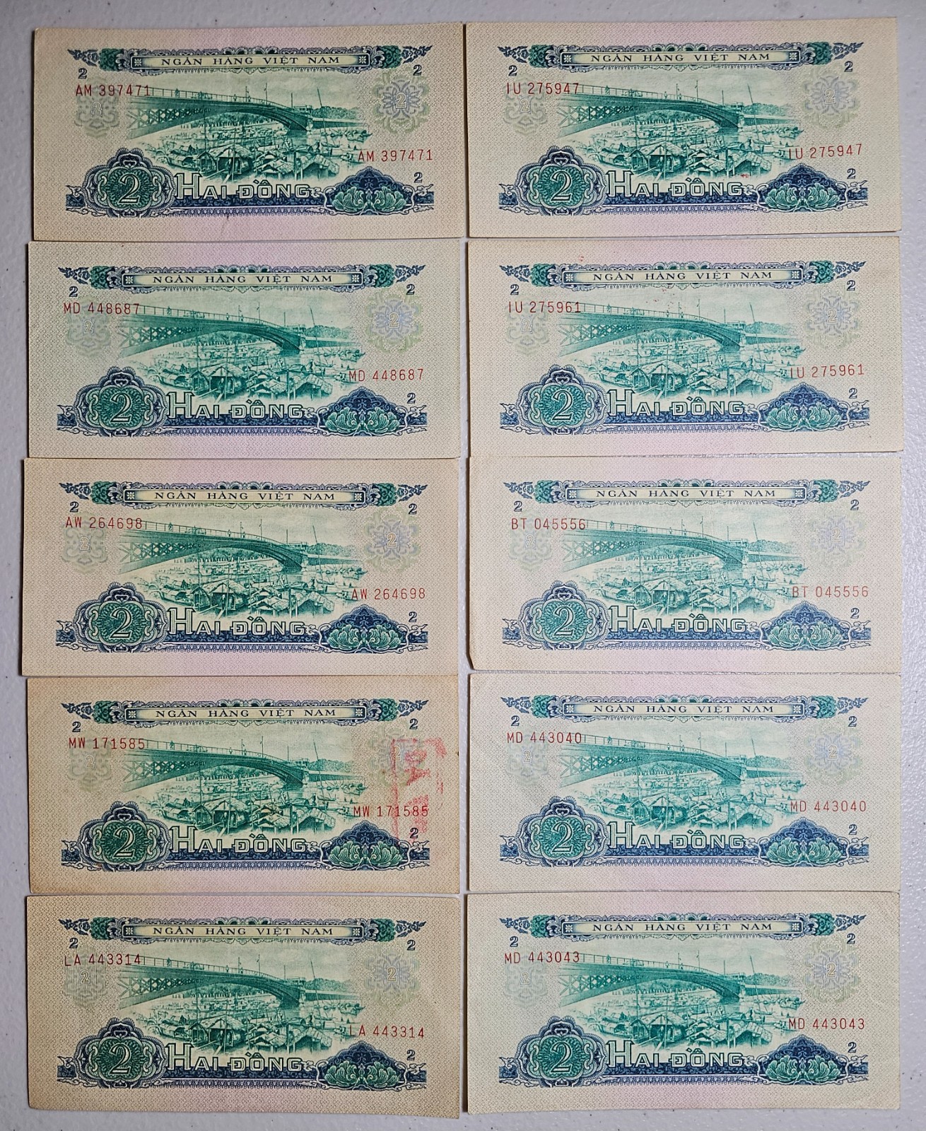 South Vietnam 2 Dong 1966 (1975), Lot of 10
