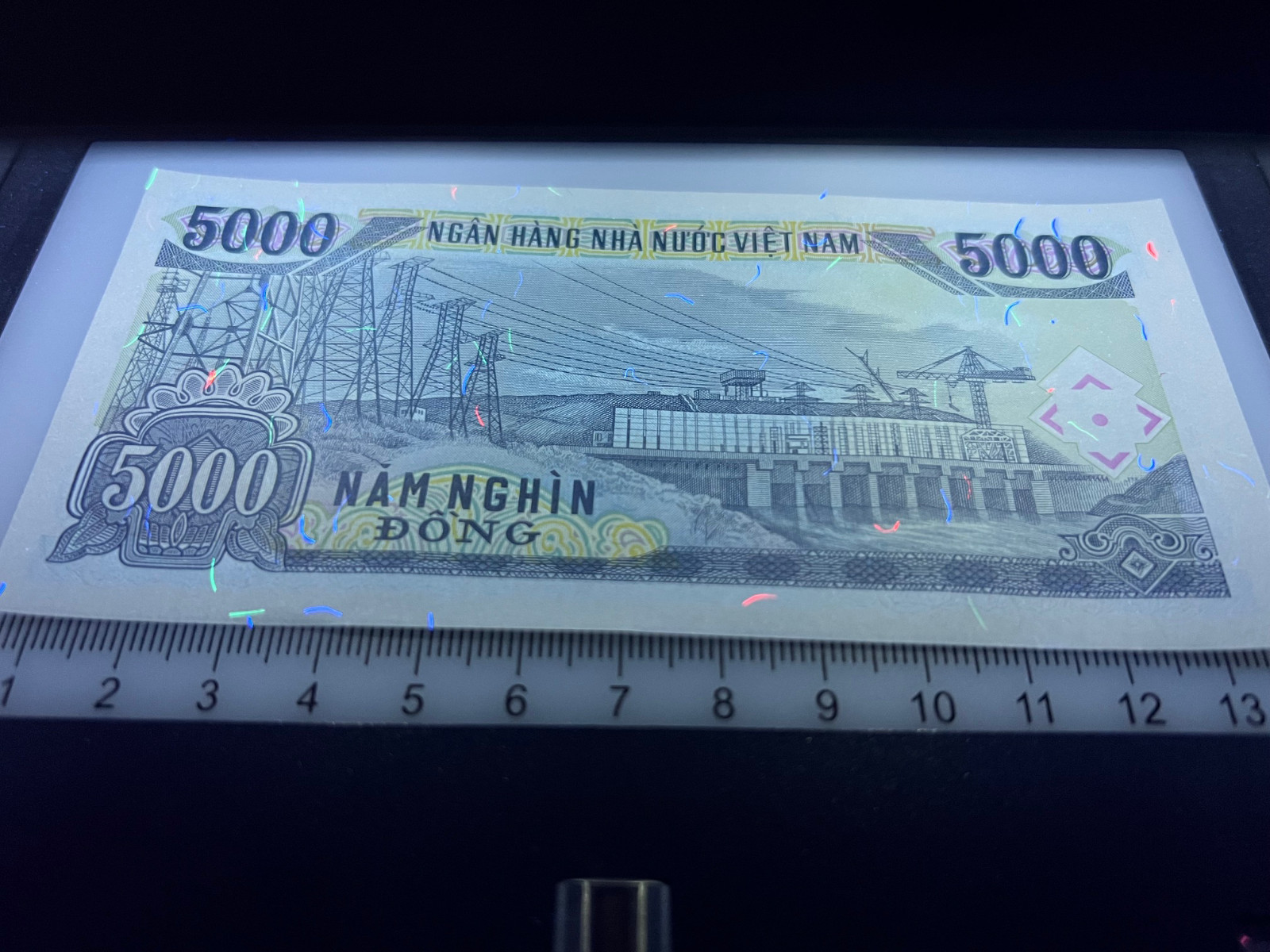 Vietnam 5000 Dong Banknote World Paper Money Uncirculated Currency Vietnamese