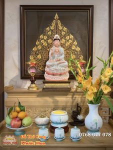 Tượng quan âm bồ tát